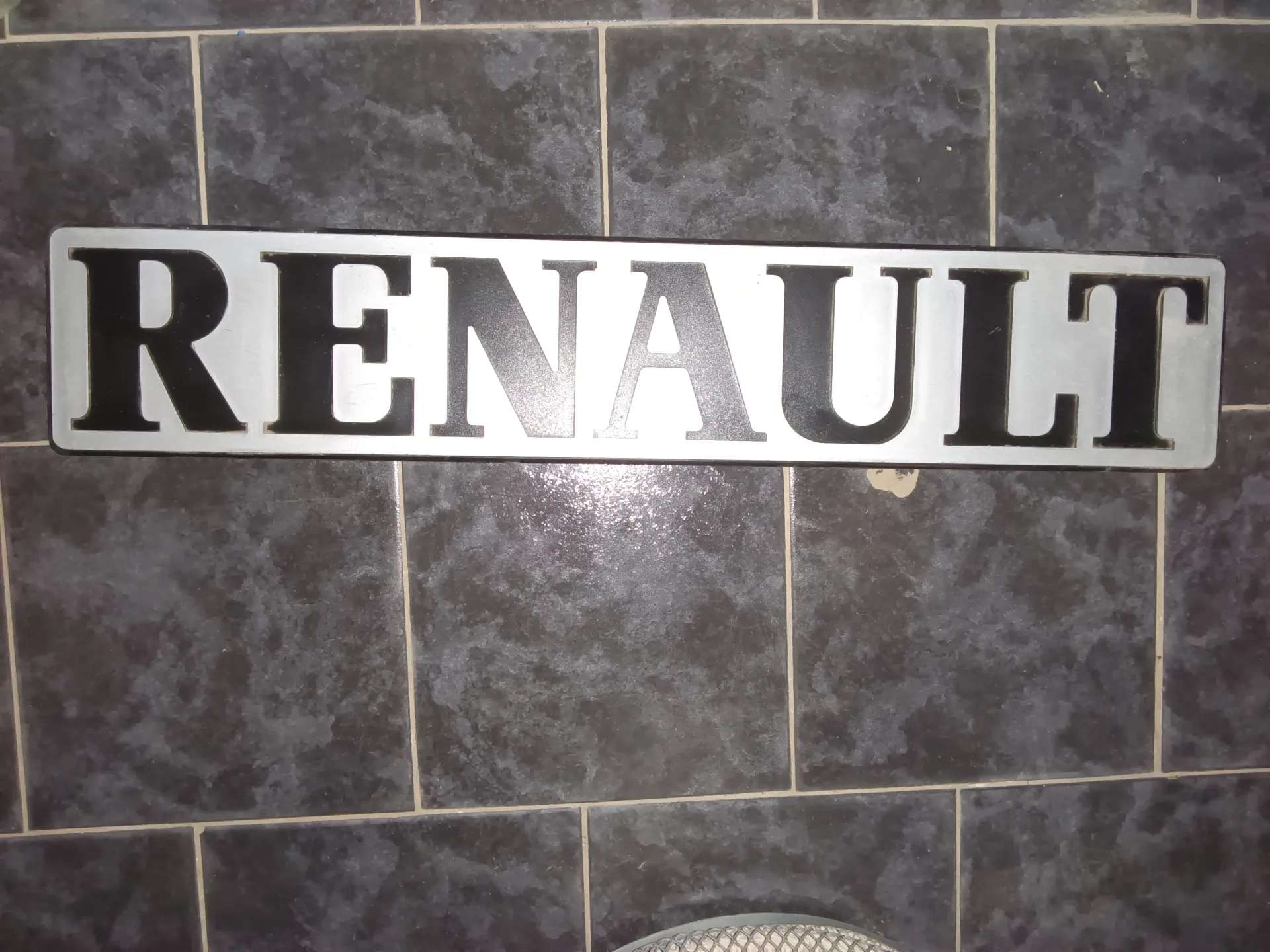 EmblÃ¨me de Calandre RENAULT