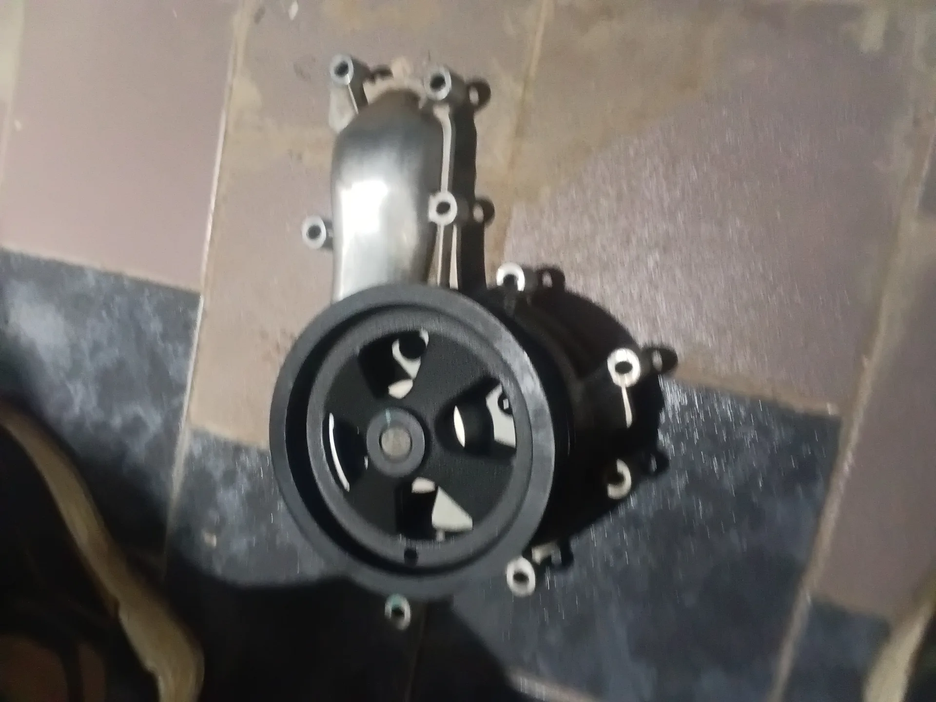Pompe Ã  Eau Scania