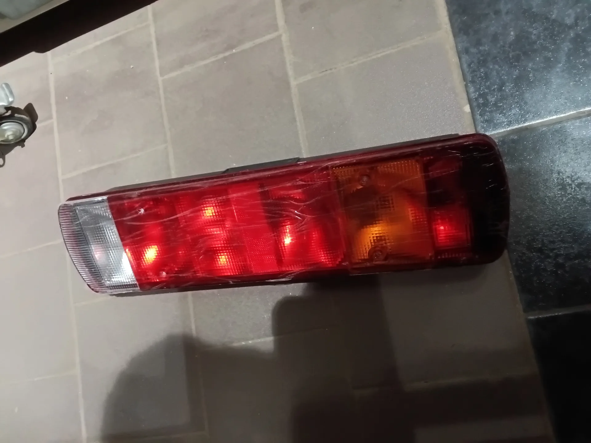 Feu ArriÃ¨re Volvo DROITE