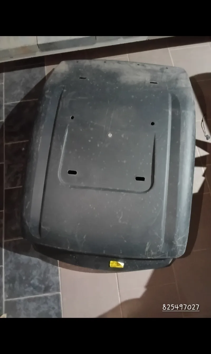 Garde Boue Aile  SupÃ©rieure RENAULT
