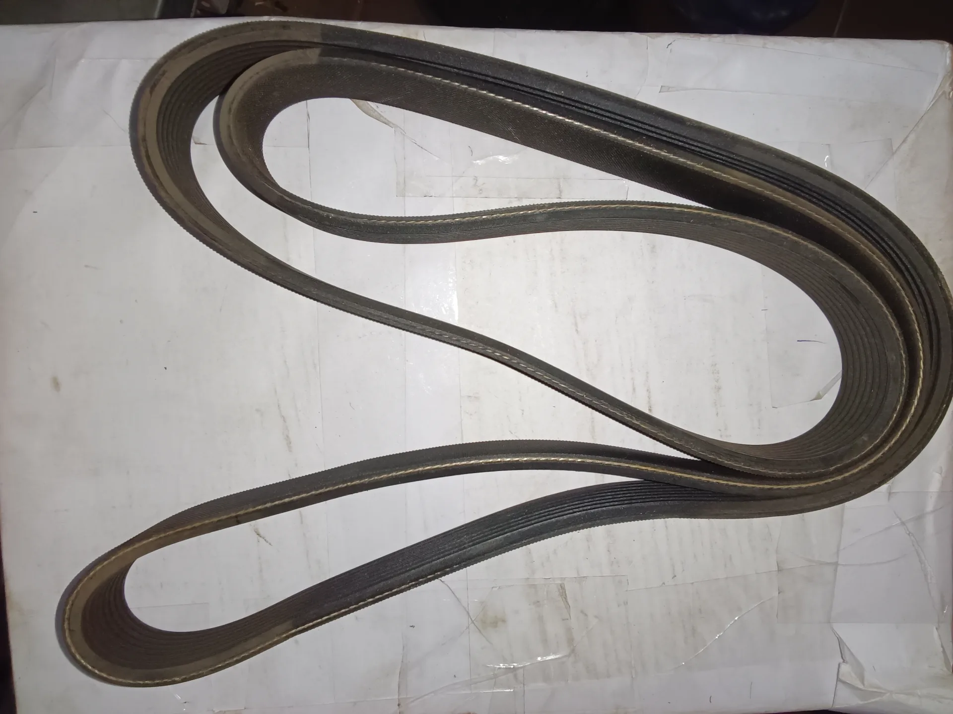 Courroie Radiateur 8PK1695