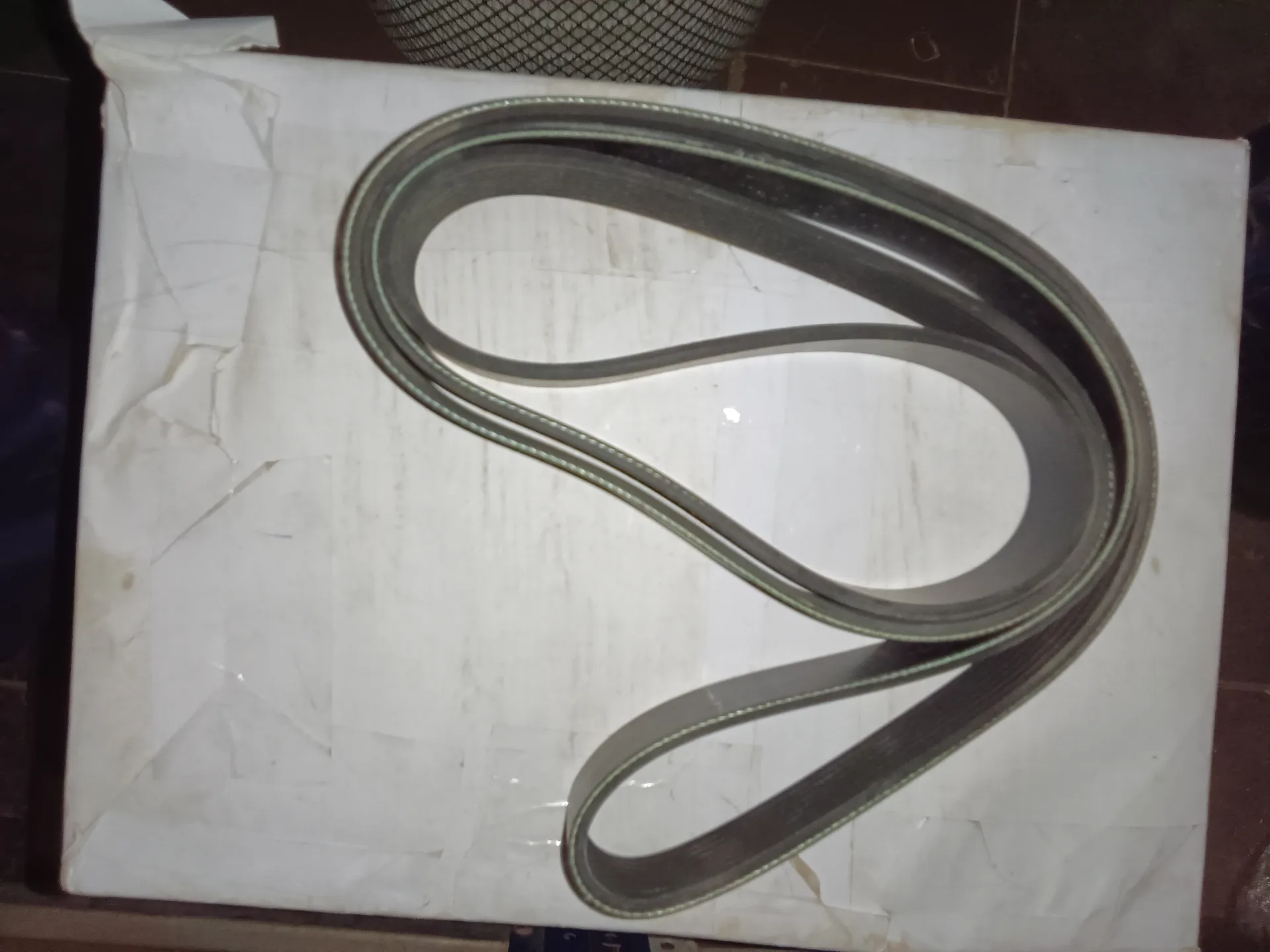 Courroie Radiateur 8PK1910