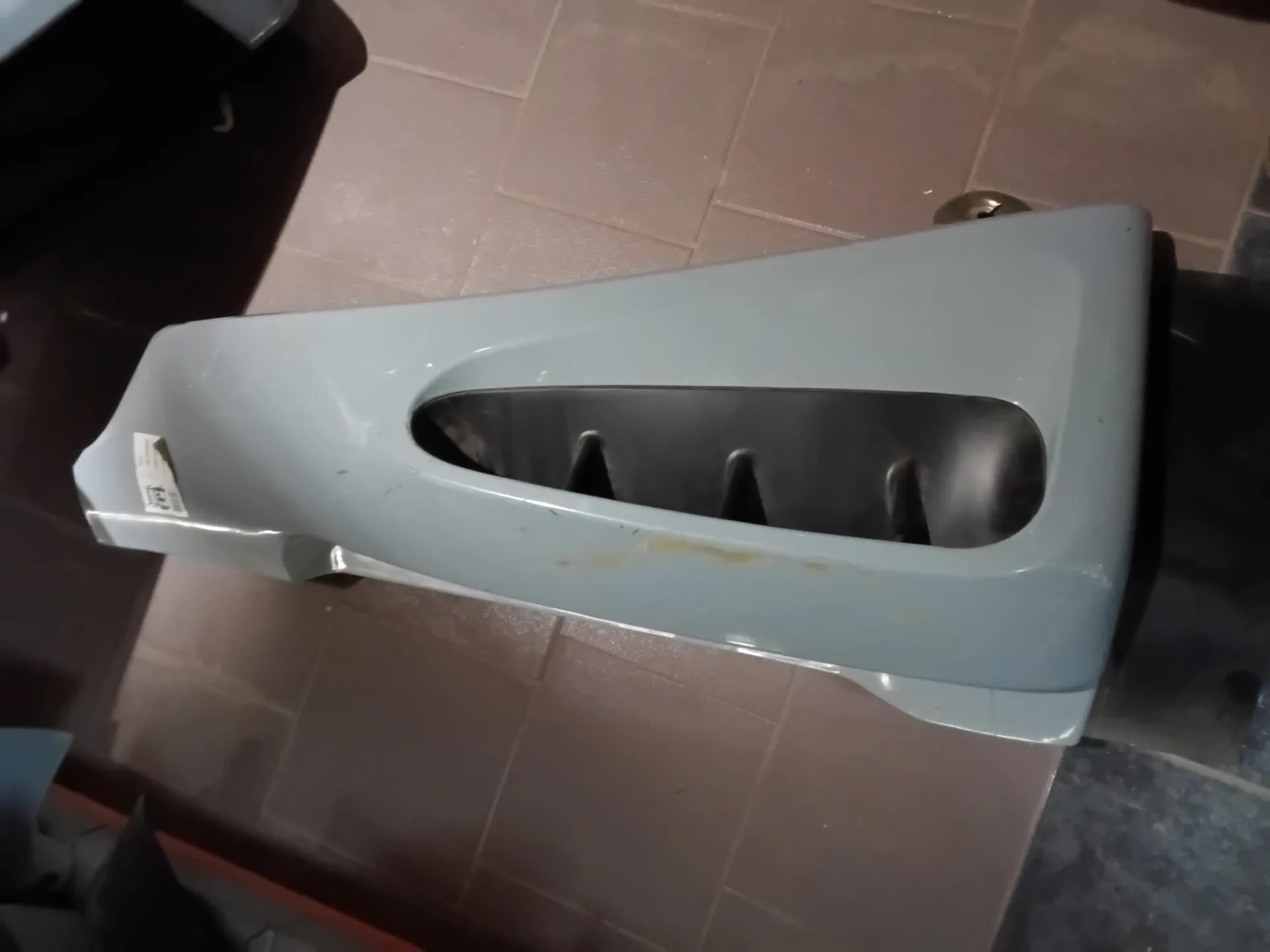Ailes Gauche IVECO