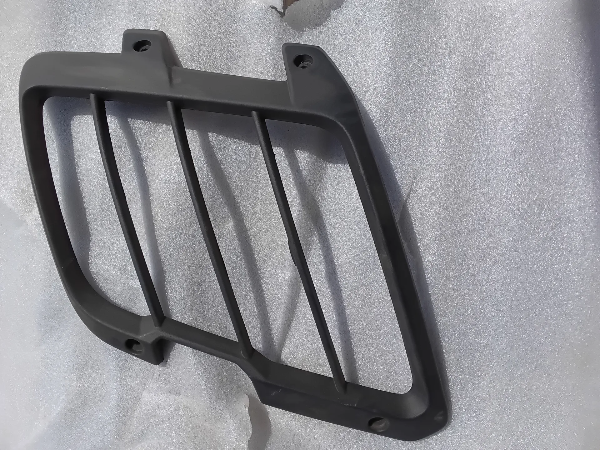 Grille Phare Gauche VOLVO