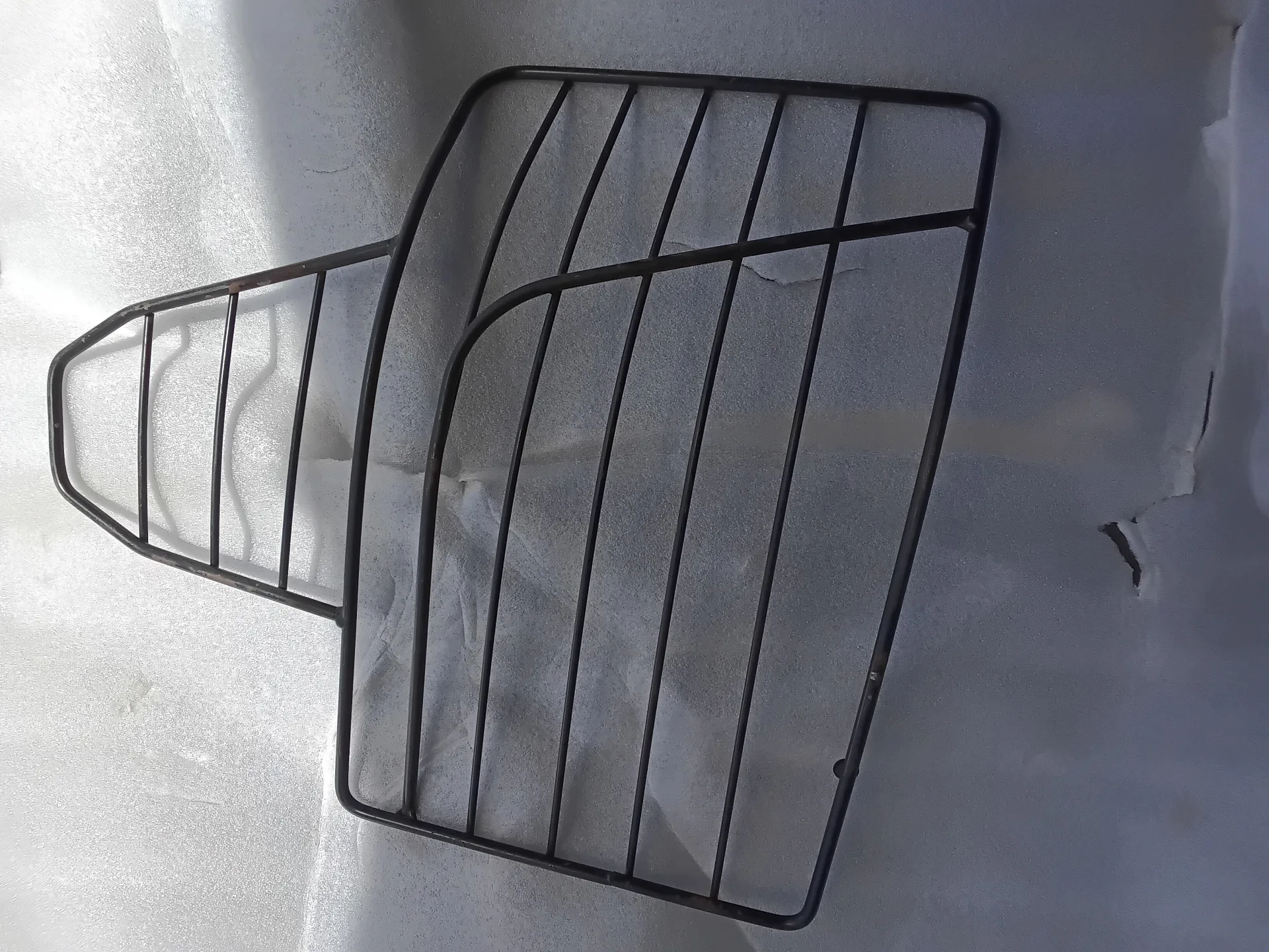 Grille Phare Gauche Srf