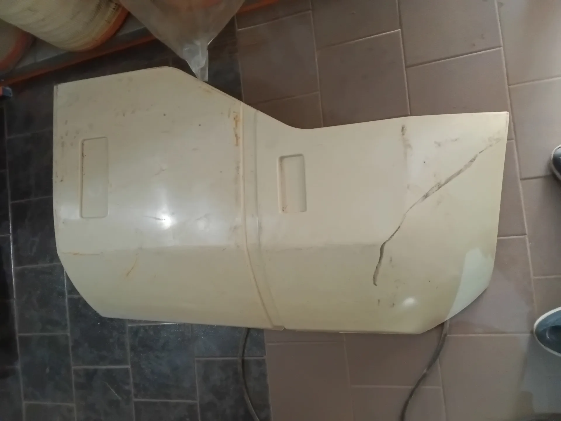 Ailes Gauche RENAULT MAGNUM